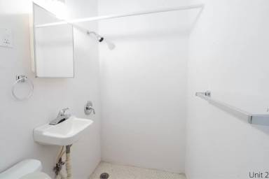 Main picture of 1033 Calle 9 SE