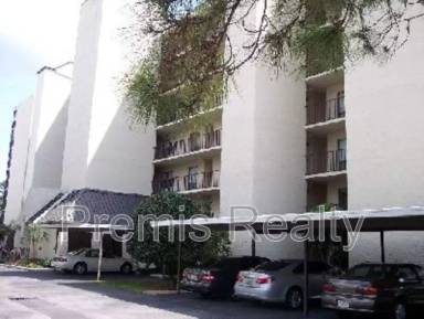 Main picture of 2900 Cove Cay Dr