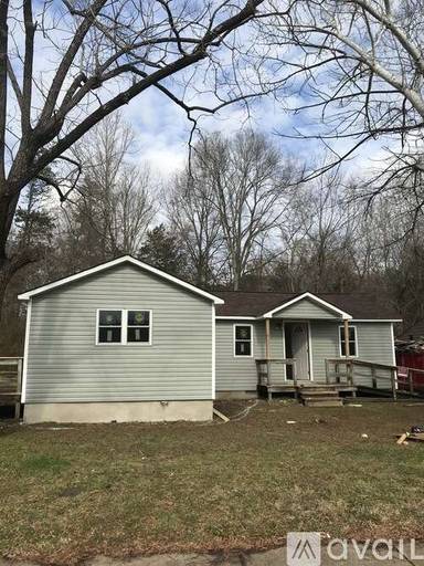 Main picture of 200 W Pine St