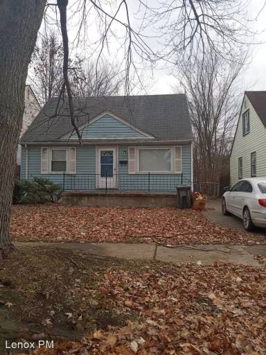 Main picture of 1700 Channing St
