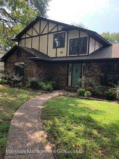 Main picture of 9824 Wellington Way