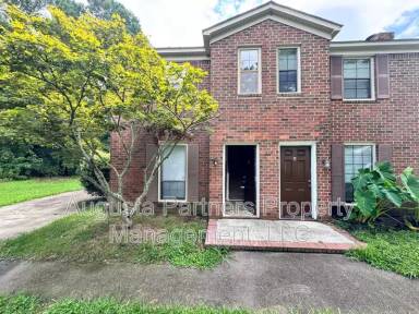 Main picture of 415 Evans Mill Dr