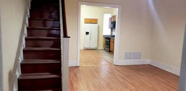 Main picture of 3708 N Sydenham St