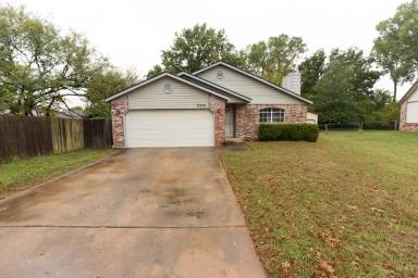 Main picture of 13308 S 90th East Ave