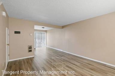Main picture of 1925 NE 8th Ave