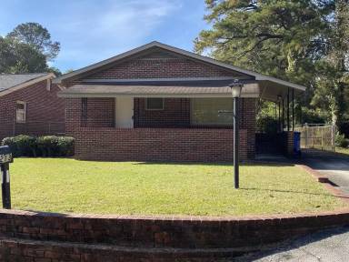 Main picture of 1213 Deerwood St