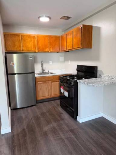 Main picture of 4317 Kansas Ave NW