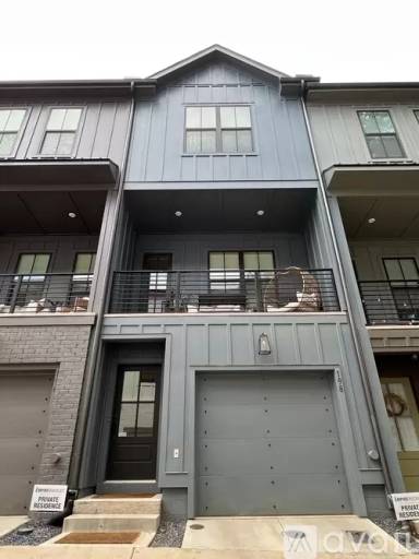 Main picture of 193 Chestnut Cir