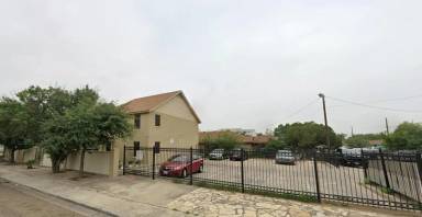 Main picture of 1419 E Eistetter St