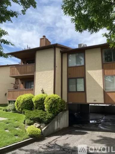 Main picture of 1087 E Countrywoods Cir