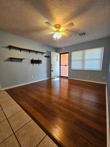 Main picture of 1408 Canterbury St