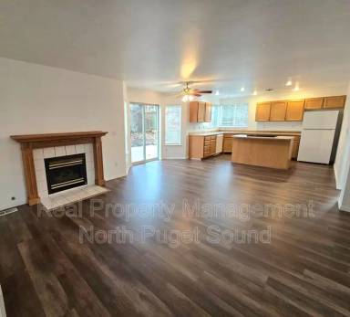 Main picture of 5231 69th Dr NE