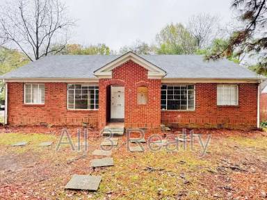 Main picture of 110 Brantwood Dr
