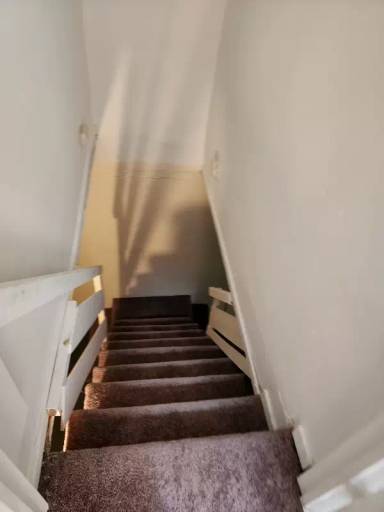 Main picture of 1020 Burnside Rd