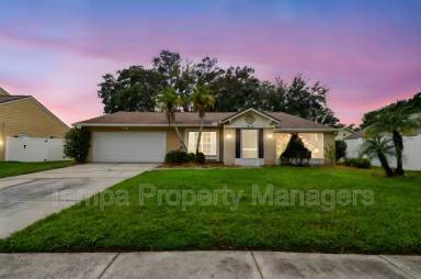 Main picture of 16214 Pebblebrook Dr