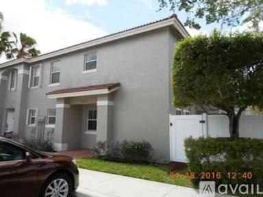 Main picture of 5403 SW 126th Ter