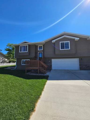 Main picture of 3930 Park Dr
