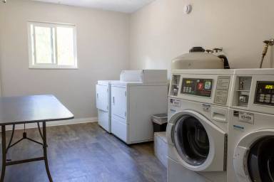 Main picture of Big Horn Apartments