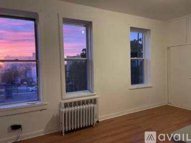 Main picture of 2854 W 17th St