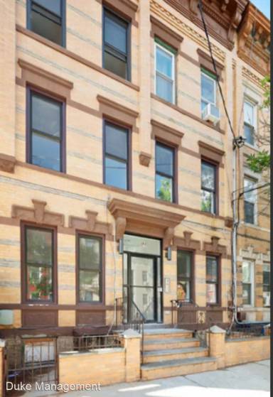 Main picture of 393 Bleecker St
