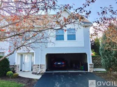 Main picture of 355 Lindsay Ln