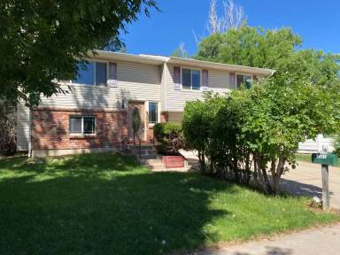 Main picture of 701 Rocky Rd