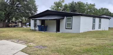 Main picture of 2185 Benedict Rd