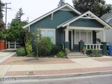 Main picture of 1424 Toro St
