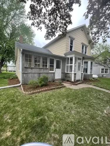 Main picture of 418 W Amelia St