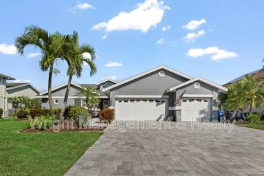 Main picture of 6611 Surfside Blvd