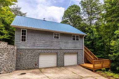 Main picture of 441 Deer Run Dr