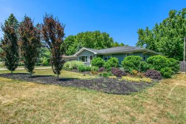 Main picture of 2601 Paulmar Ave