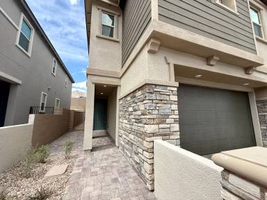 Main picture of 101 Silver Run Ln