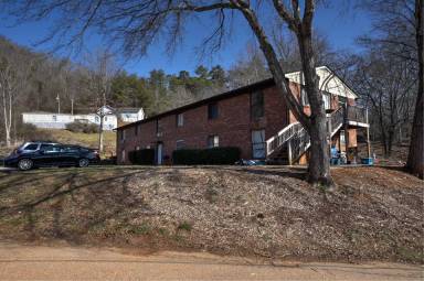 Main picture of Campus Apartments Riverside