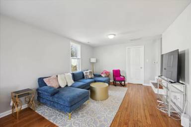 Main picture of 91 Central Ave