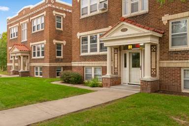 Main picture of Columbus Pointe Apartments