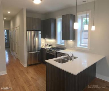 Main picture of 1857 W Dickens Ave