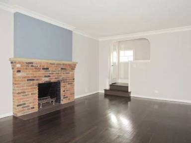 Main picture of 3810 Parkdale Rd