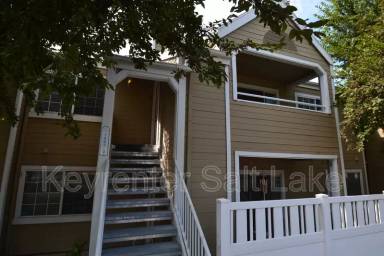 Main picture of 1462 E Foxboro Dr