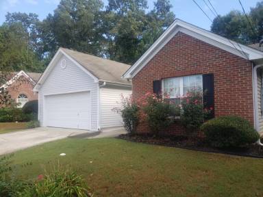Main picture of 5511 Walnut Ln