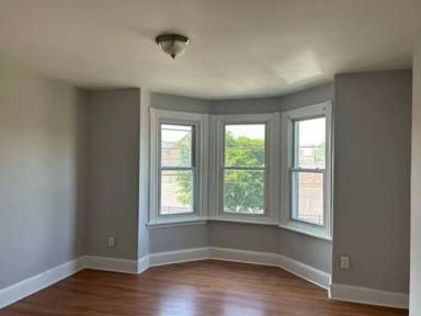 Main picture of 5648 Race St