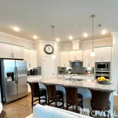 Main picture of 7524 Waverly Walk Ave