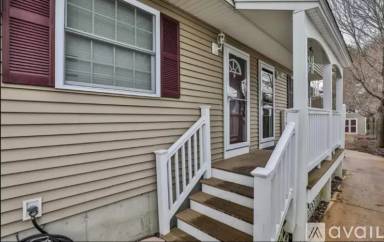 Main picture of 1522 Candia Rd