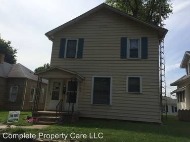 Main picture of 823 W North St