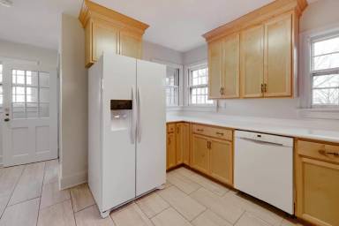 Main picture of 205 Milledge Hts