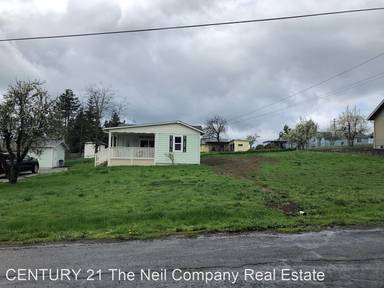 Main picture of 71 SE Ronald St