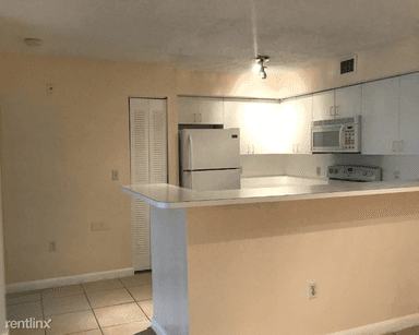 Main picture of 12112 Saint Andrews Pl