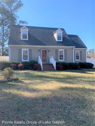 Main picture of 214 E York Dr