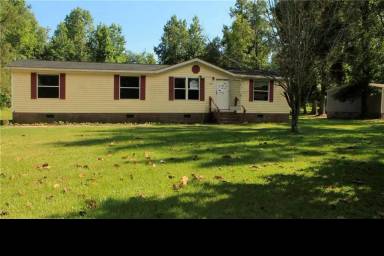 Main picture of 136 Deer Stand Dr