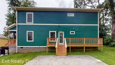 Main picture of 1521 Montgomery Ave